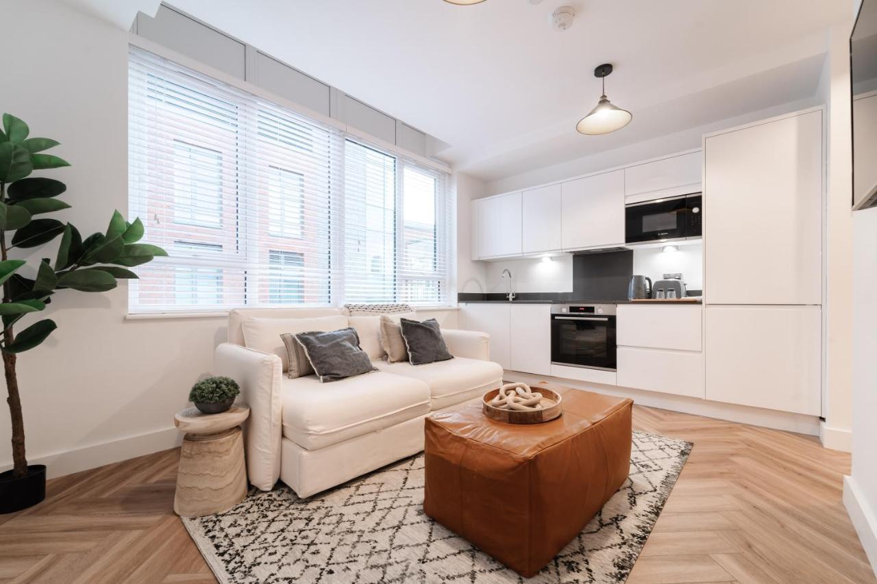 Royal House Stylish Apartments - צ'סטר מראה חיצוני תמונה
