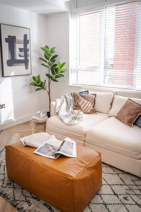 Royal House Stylish Apartments - צ'סטר מראה חיצוני תמונה
