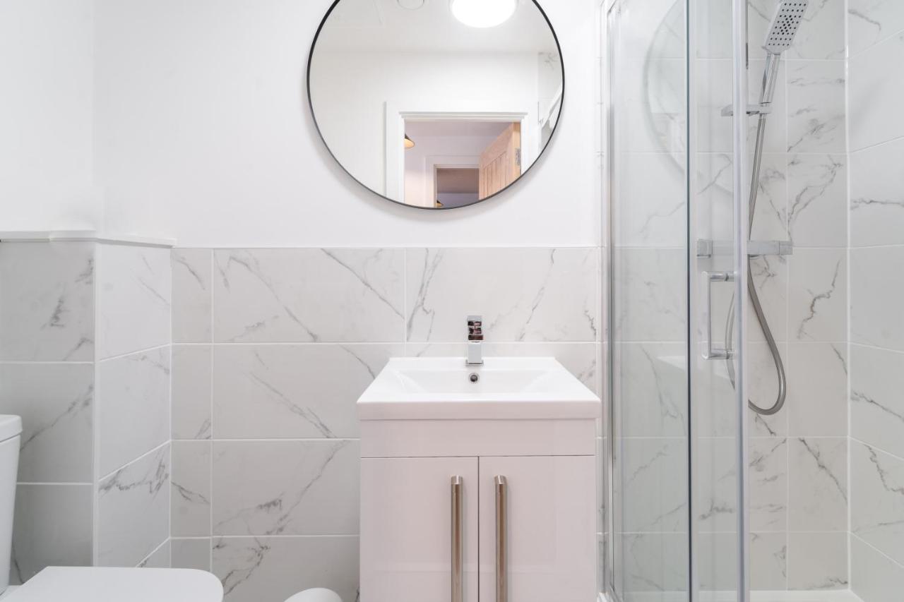 Royal House Stylish Apartments - צ'סטר מראה חיצוני תמונה
