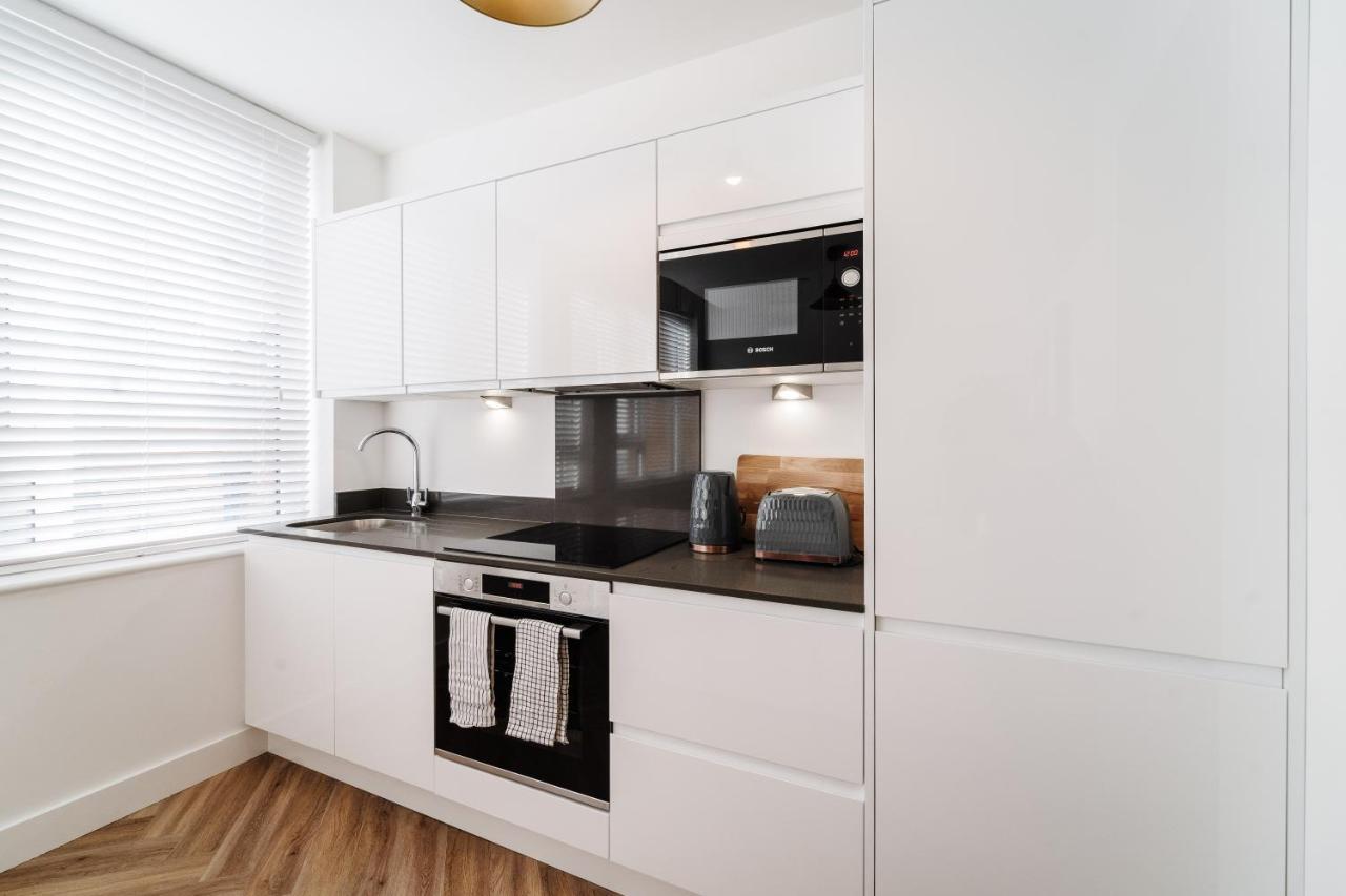 Royal House Stylish Apartments - צ'סטר מראה חיצוני תמונה