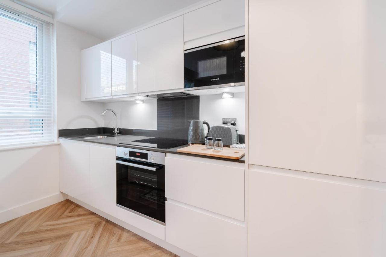 Royal House Stylish Apartments - צ'סטר מראה חיצוני תמונה